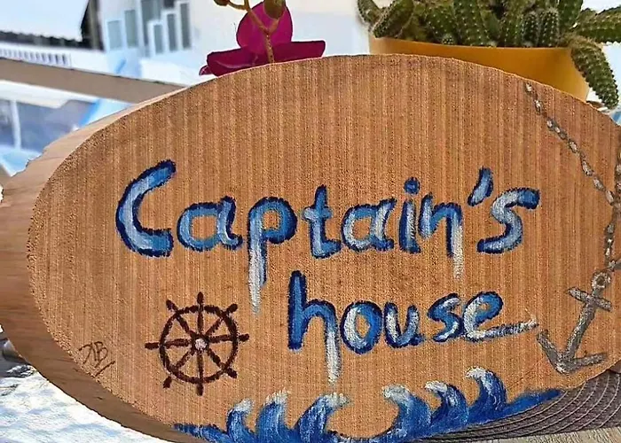 Captain's House * Néa Péramos