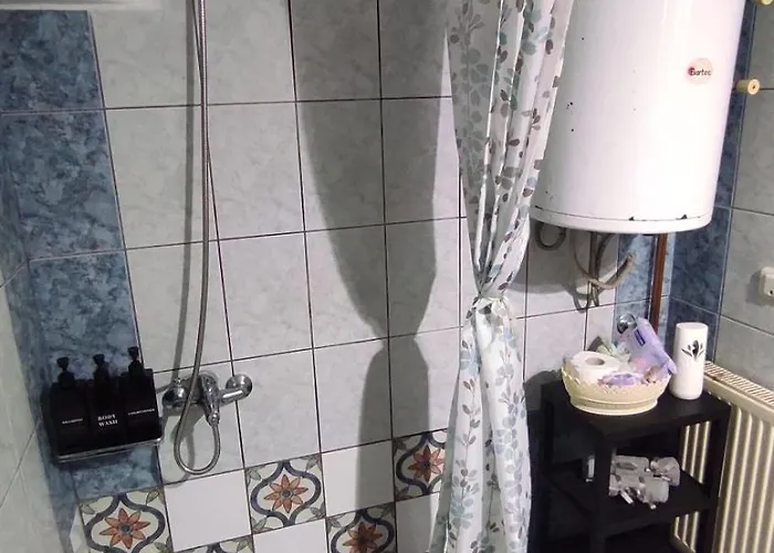 Captain's House Néa Péramos